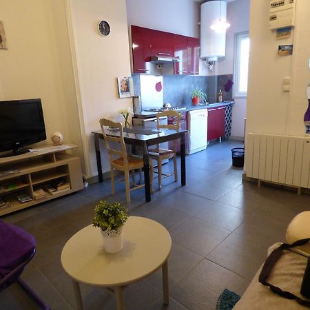 Gite De Ville Saint-Nazaire  Room photo
